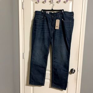 NWT Men’s 541 Levi jean athletic taper size 44x30